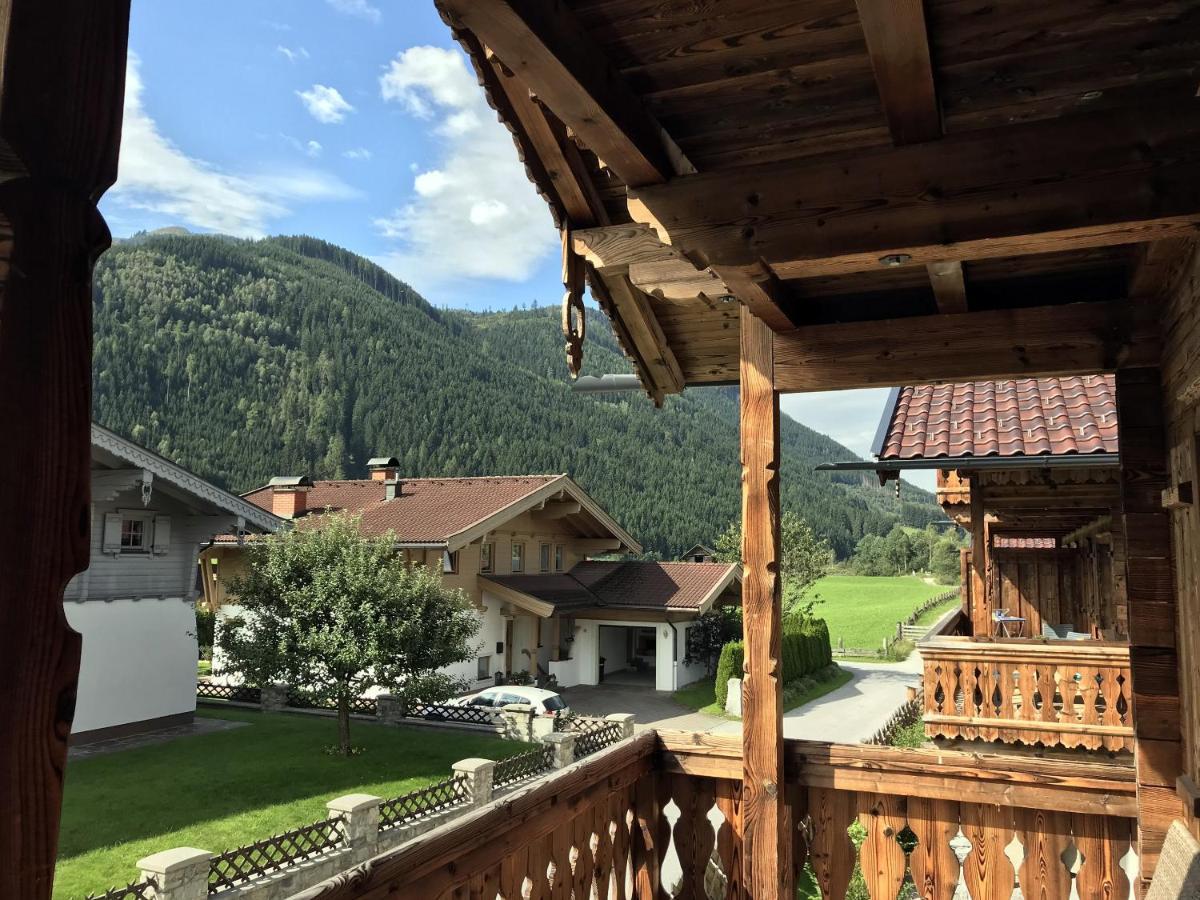 Alpin Residenzen Panoramabahn By Alpina-Holiday Hollersbach im Pinzgau Εξωτερικό φωτογραφία